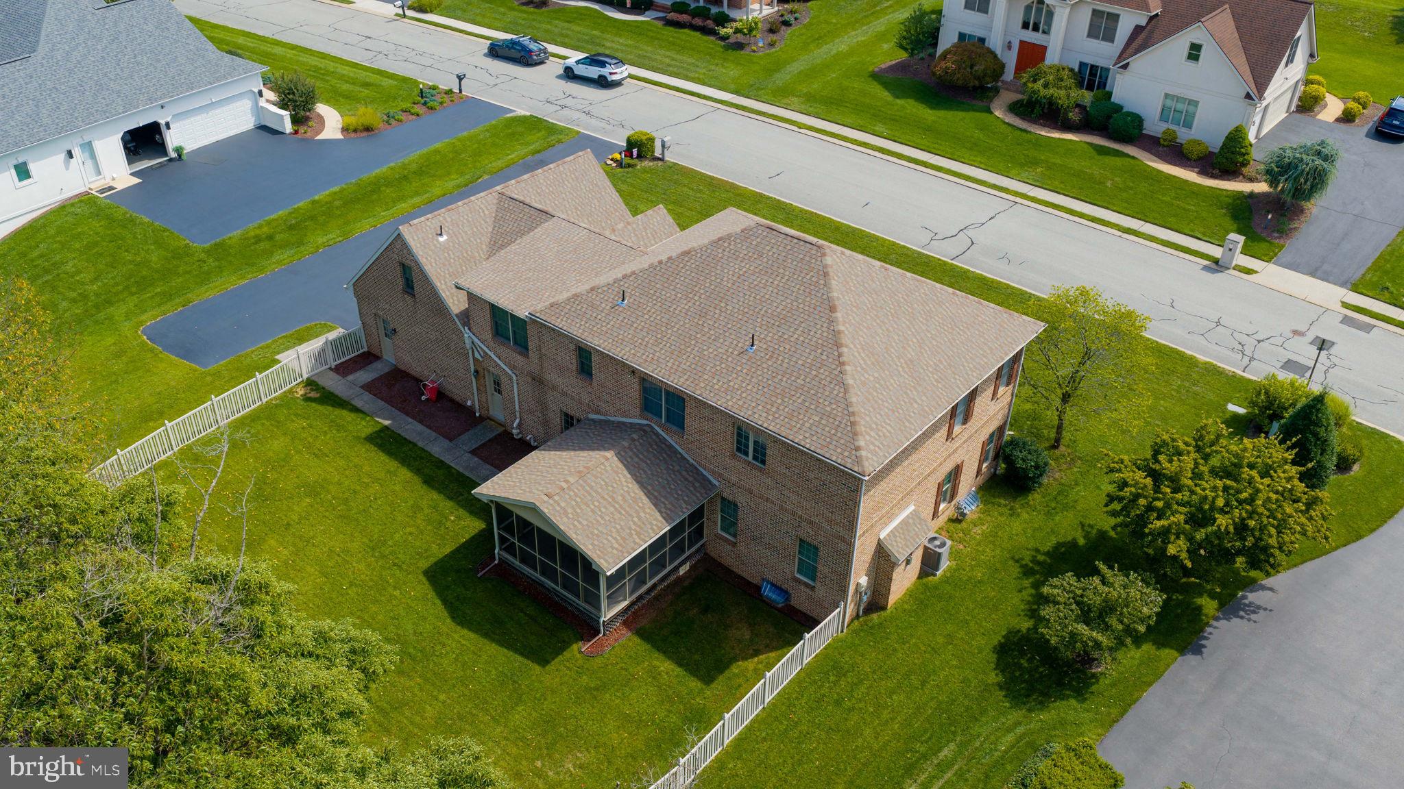 1140 SARAZEN WAY