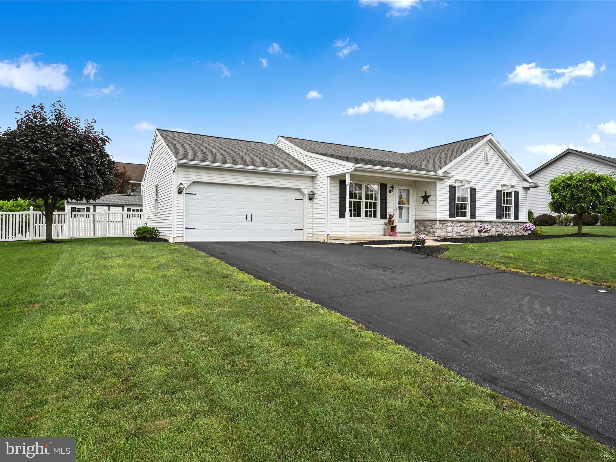 5 VISTA DRIVE