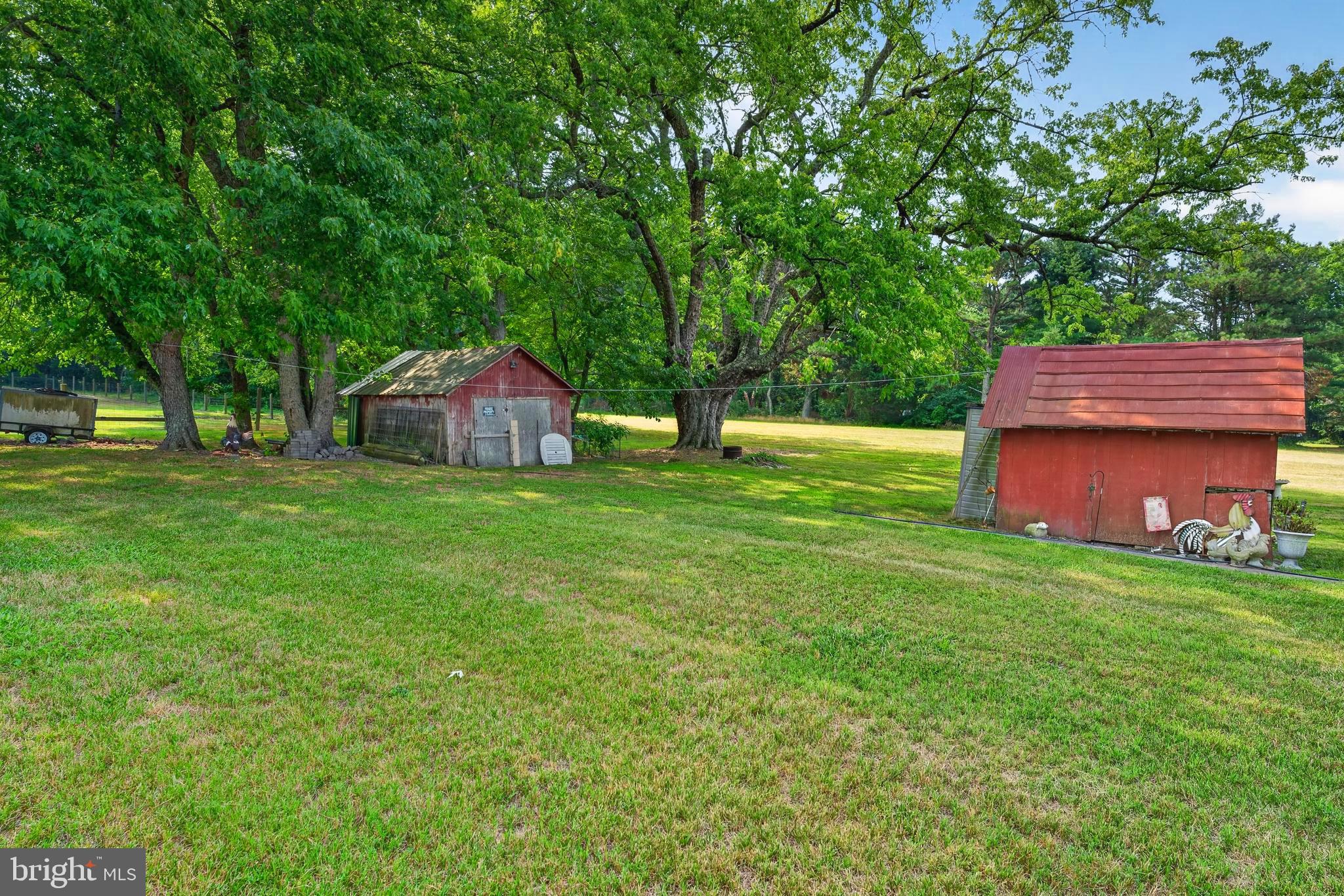 2924 SNOW HILL ROAD