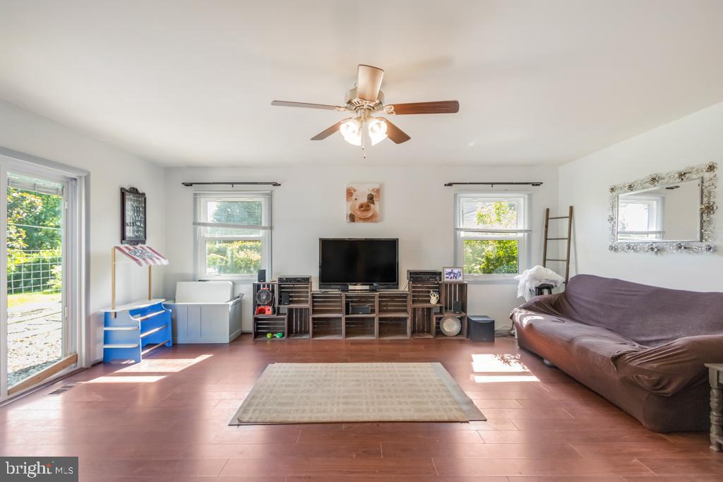 KENILWORTH AT BELAIR - Residential