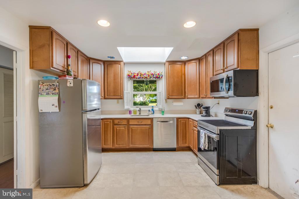 KENILWORTH AT BELAIR - Residential