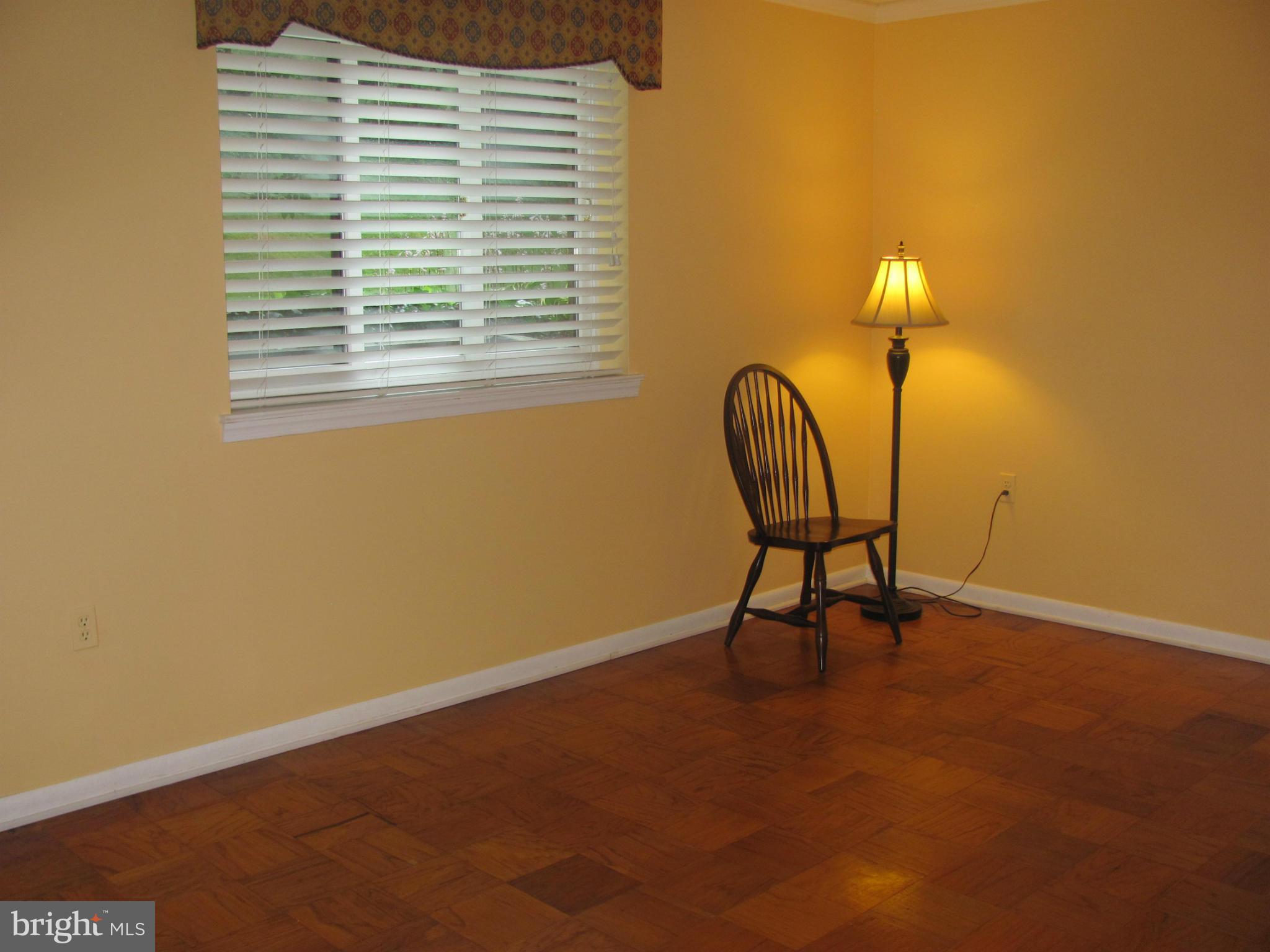 CROSS KEYS - Residential Lease