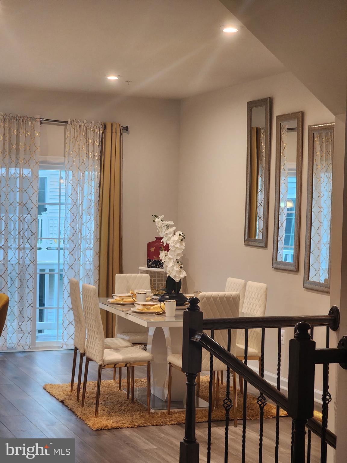 FALLEN OAK - Residential Lease