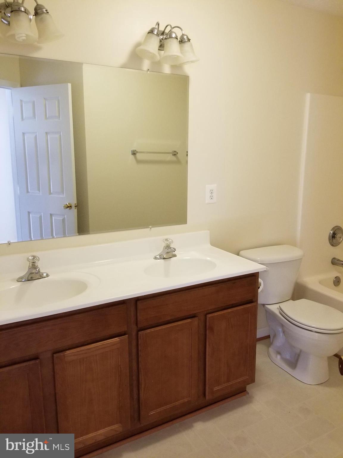 WILLOW WOODS - Residential