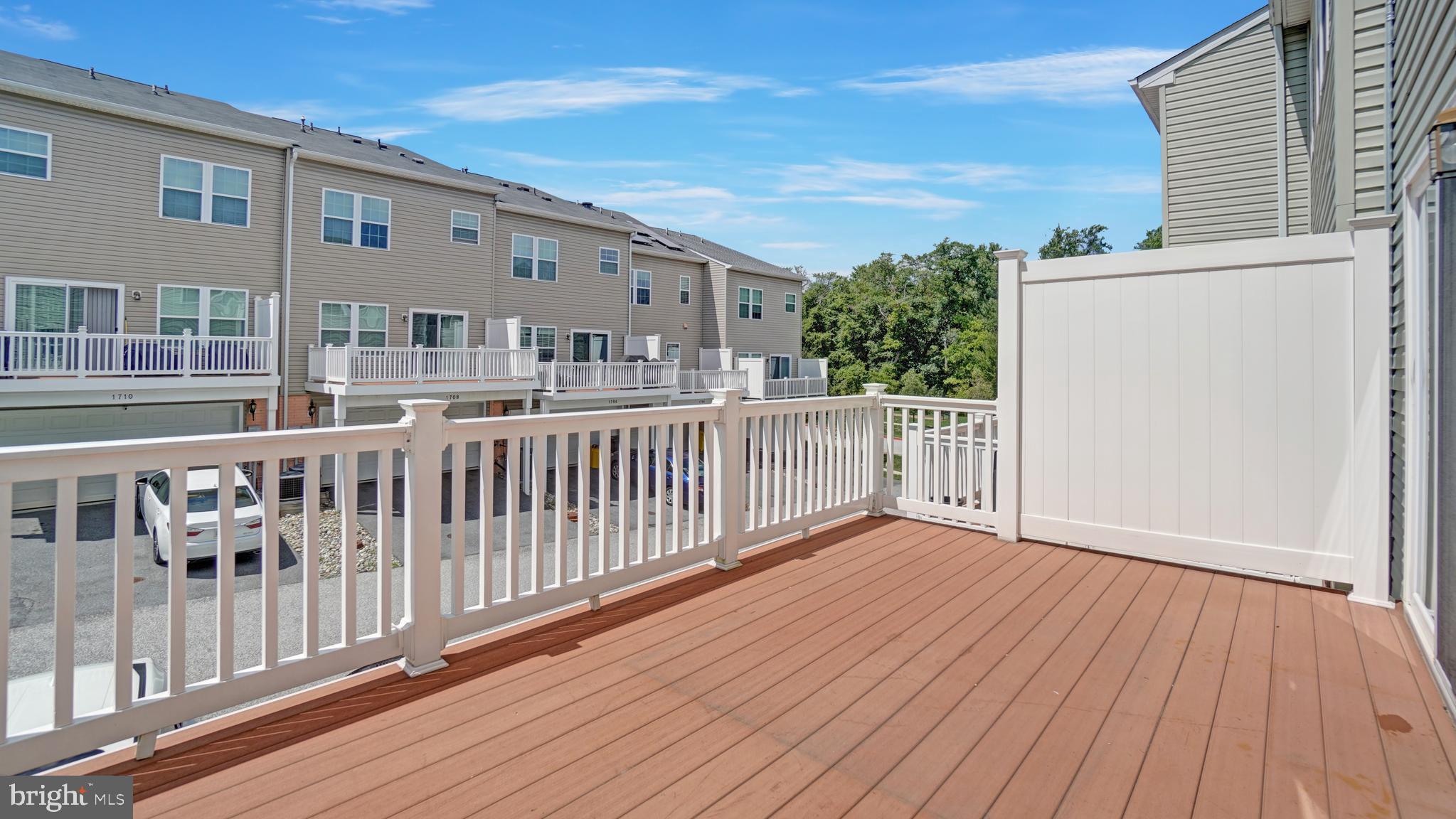 DORCHESTER WOODS - Residential