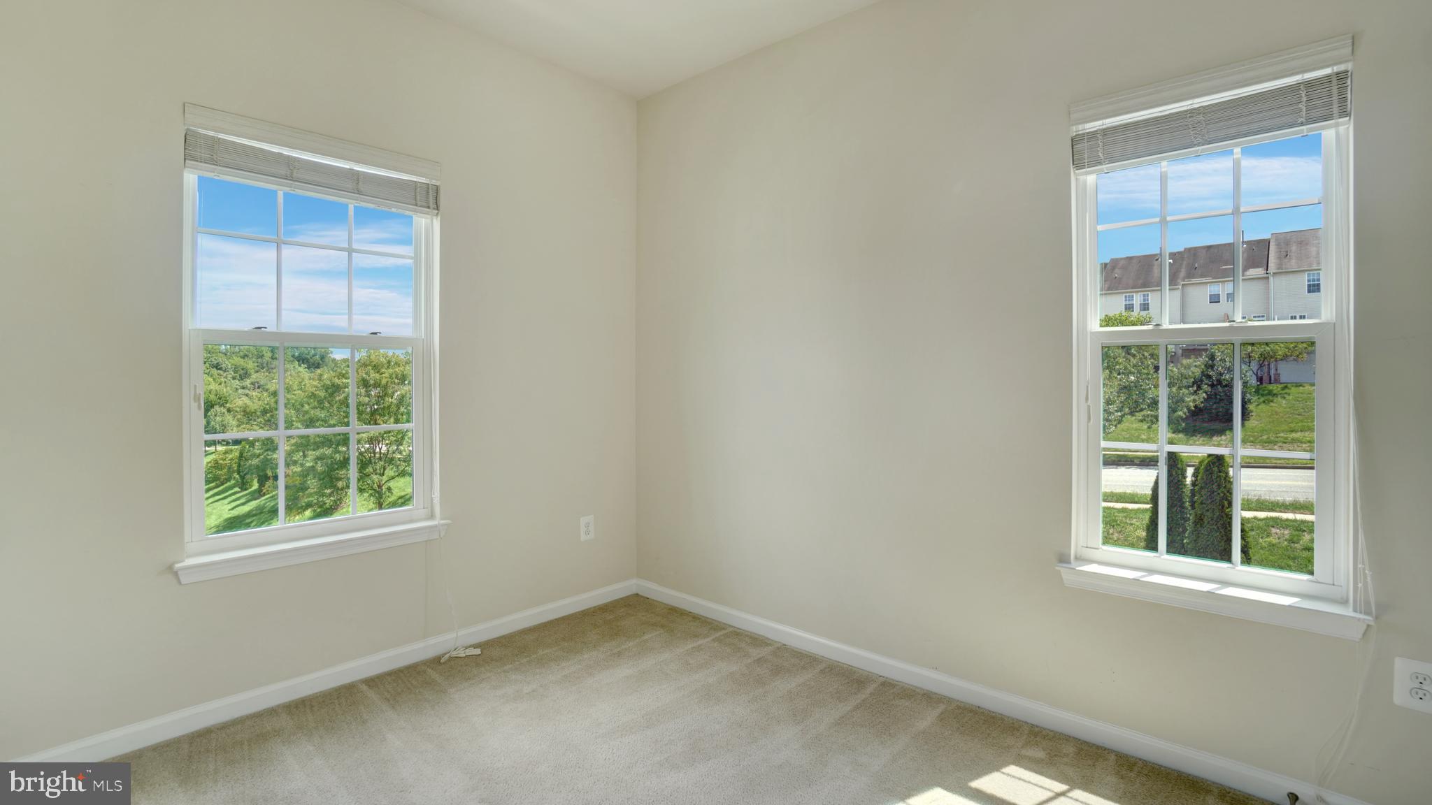 DORCHESTER WOODS - Residential