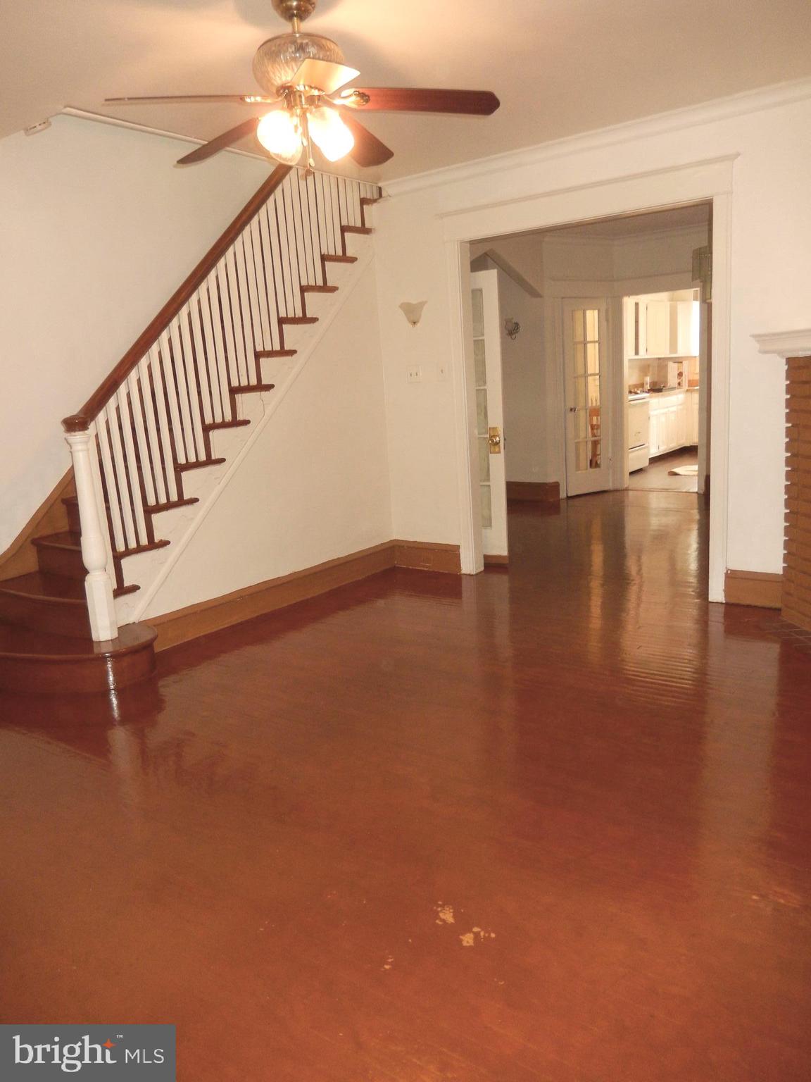 WEST OAK LANE - Residential