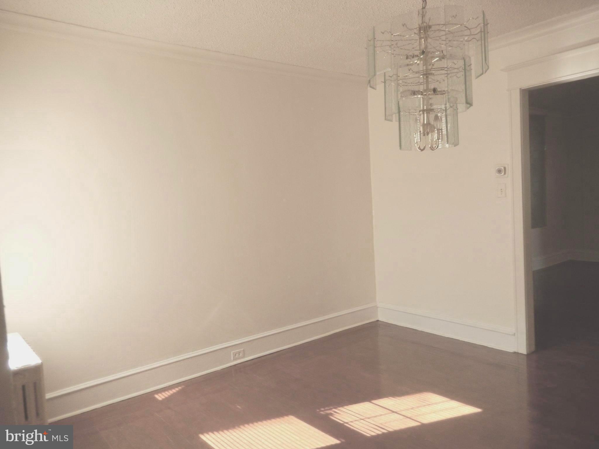 WEST OAK LANE - Residential