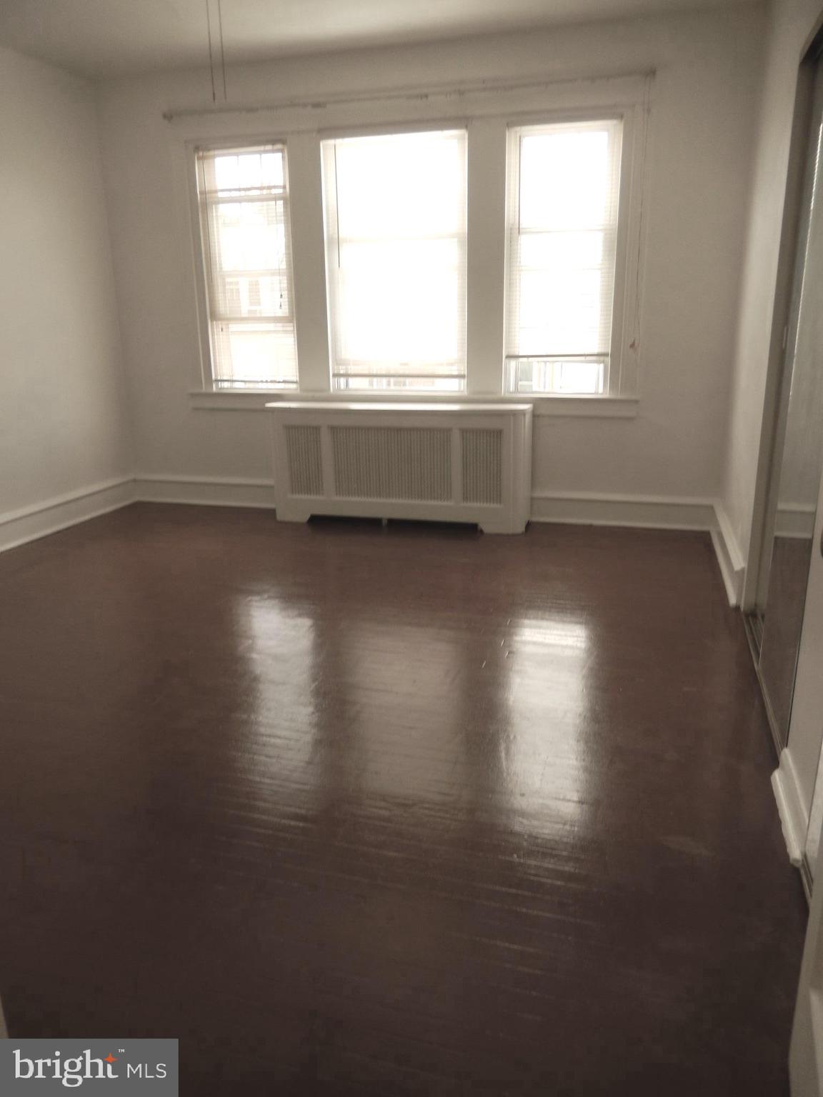 WEST OAK LANE - Residential