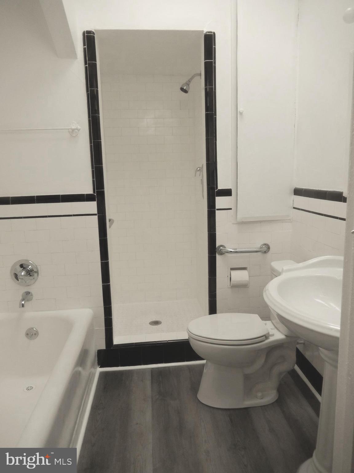 WEST OAK LANE - Residential