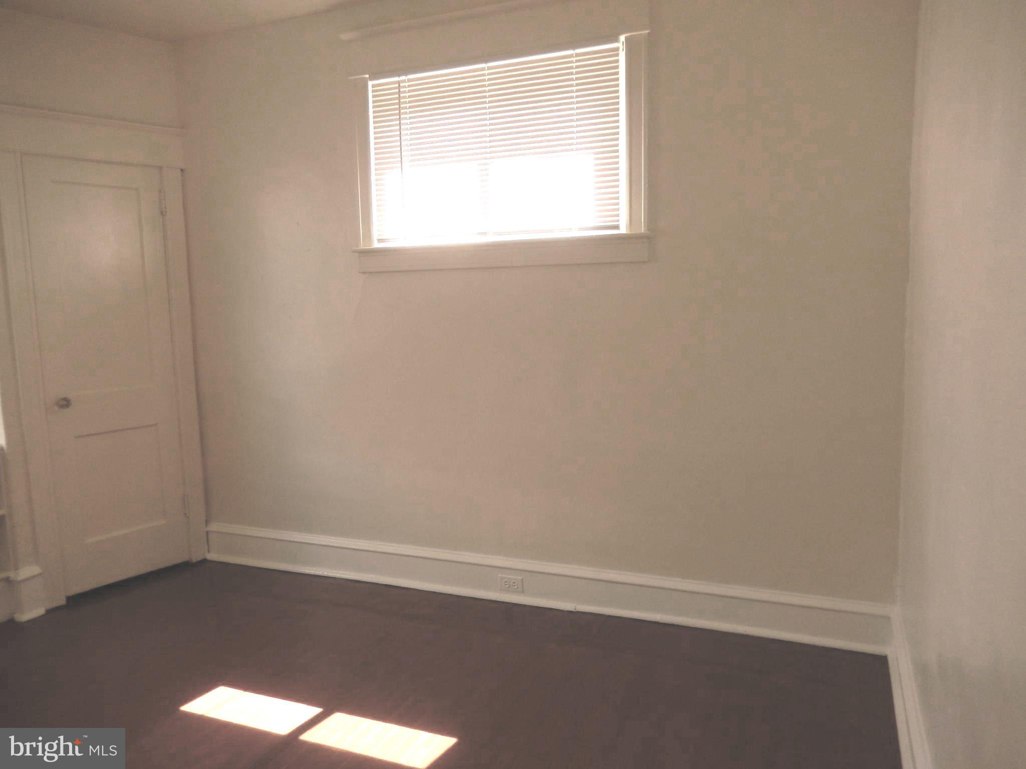 WEST OAK LANE - Residential