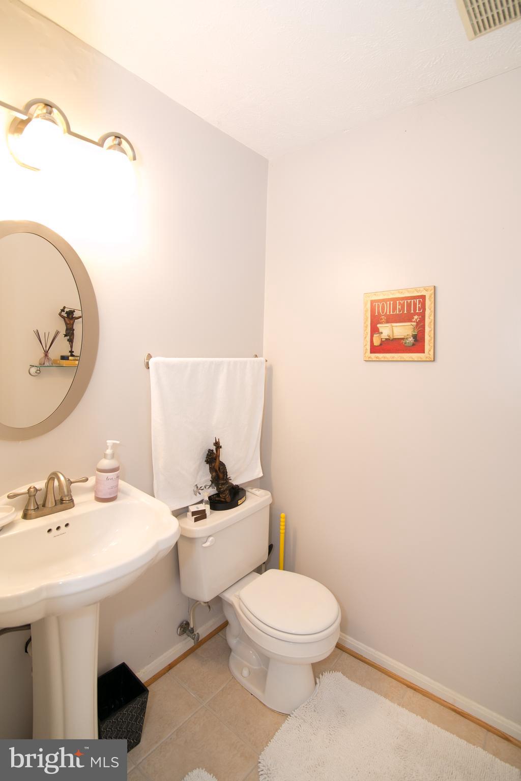 MONTCLAIR - Residential Lease