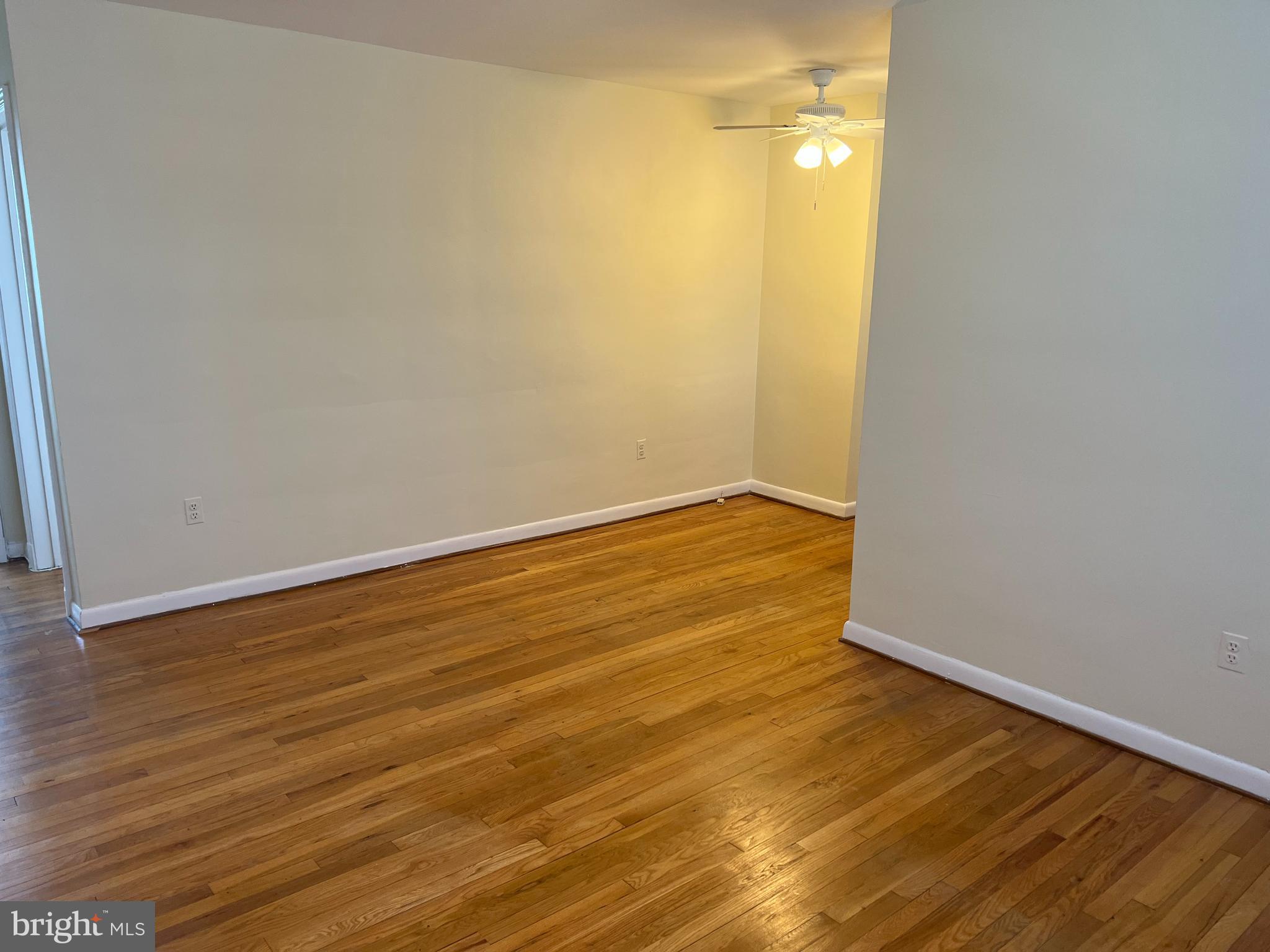 JEFFERSON WALK - Residential Lease