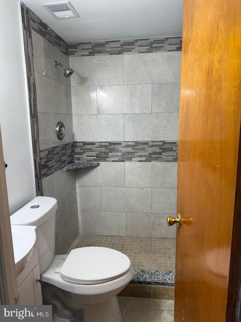 JOHN LYNN - Residential