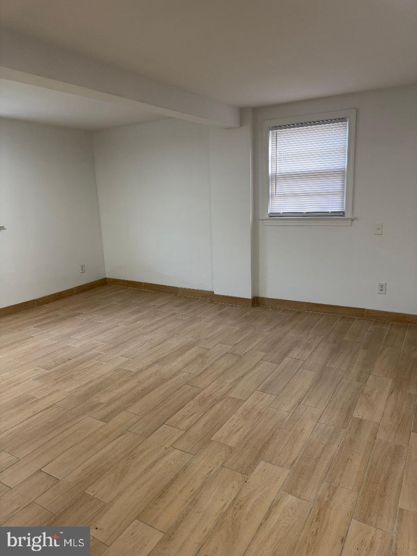 JOHN LYNN - Residential