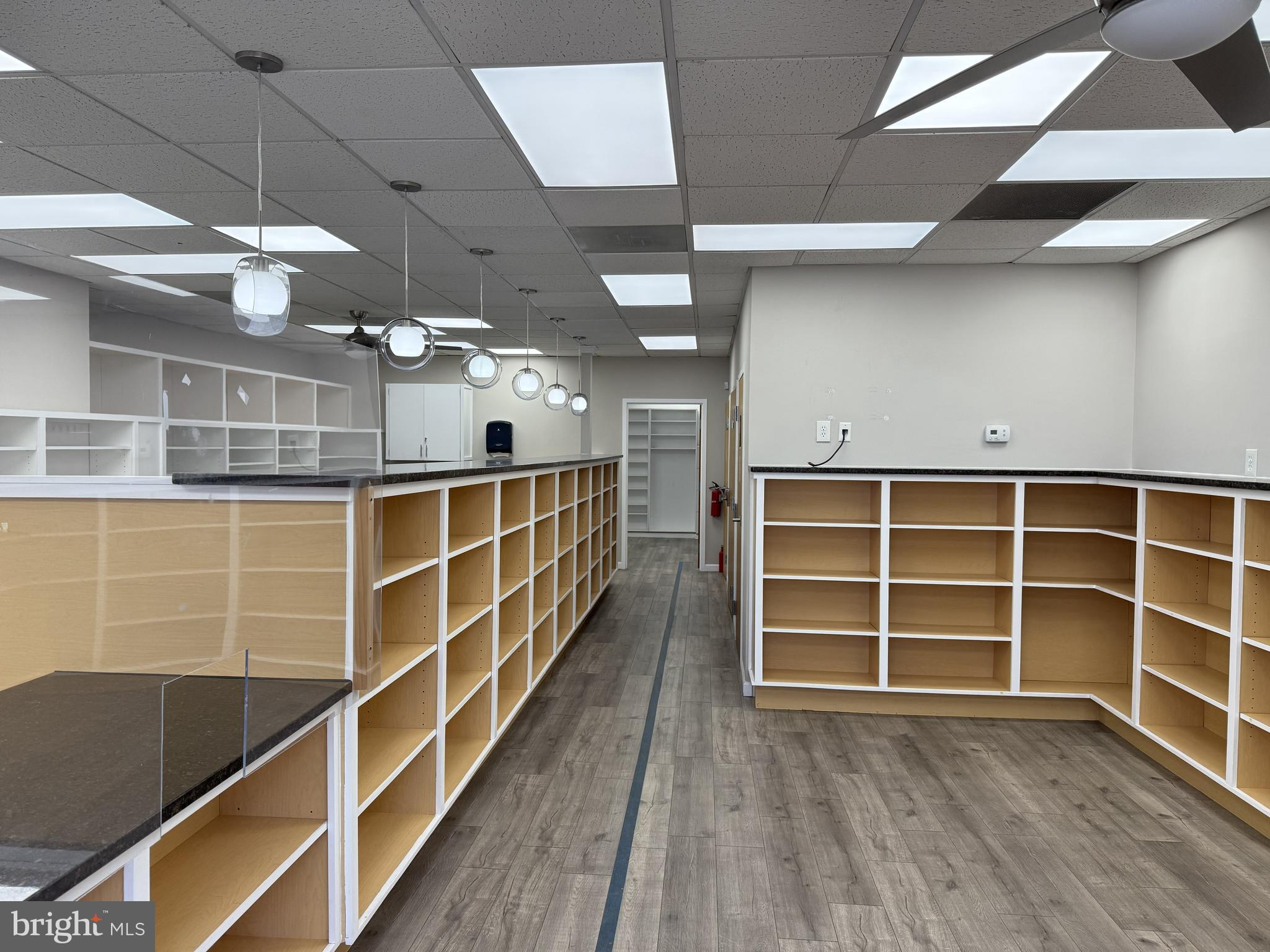 7006 LITTLE RIVER TURNPIKE 3B