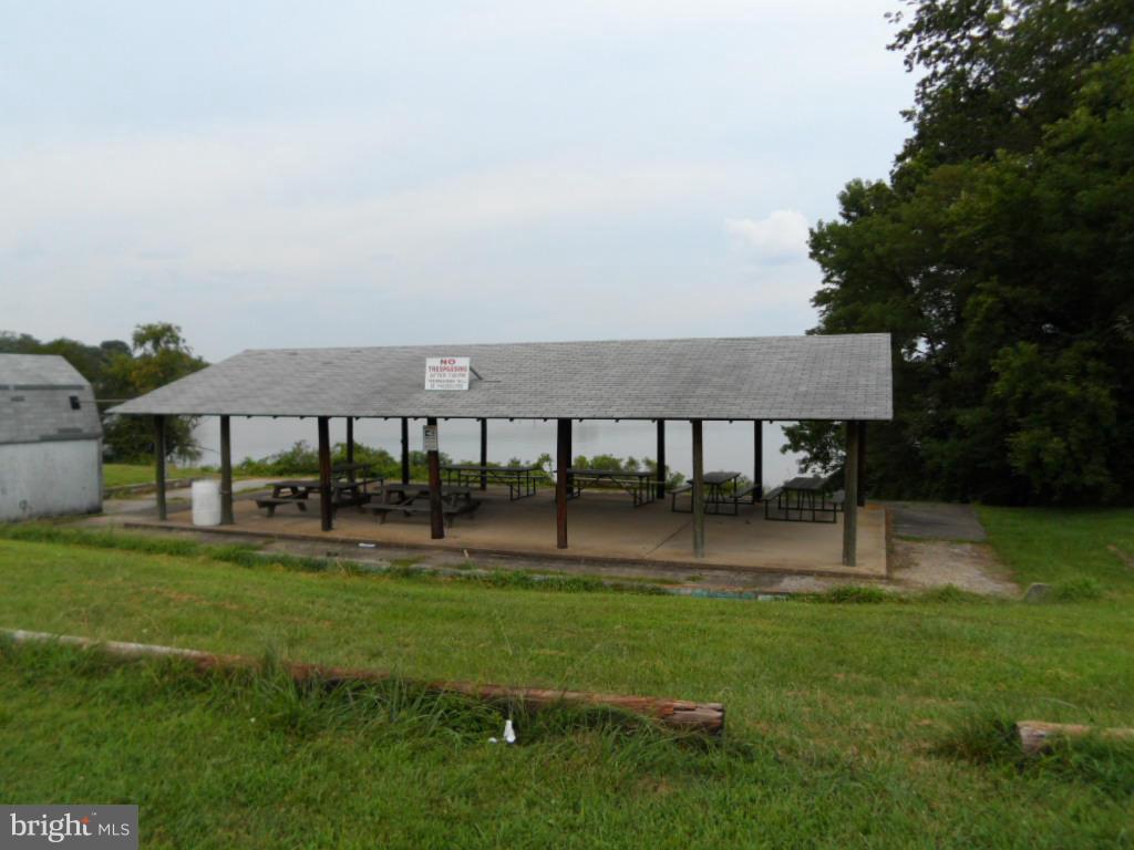 PBE PLACID LAKE - Residential