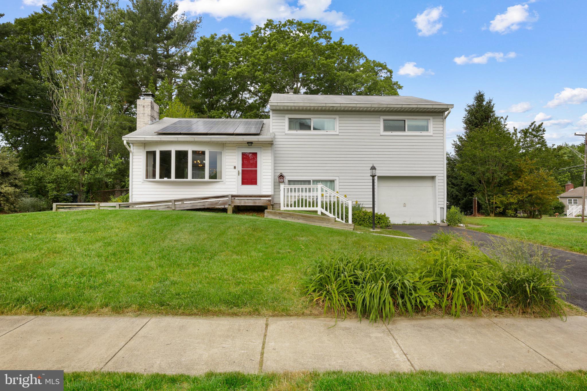 ABERDEEN HILLS - Residential