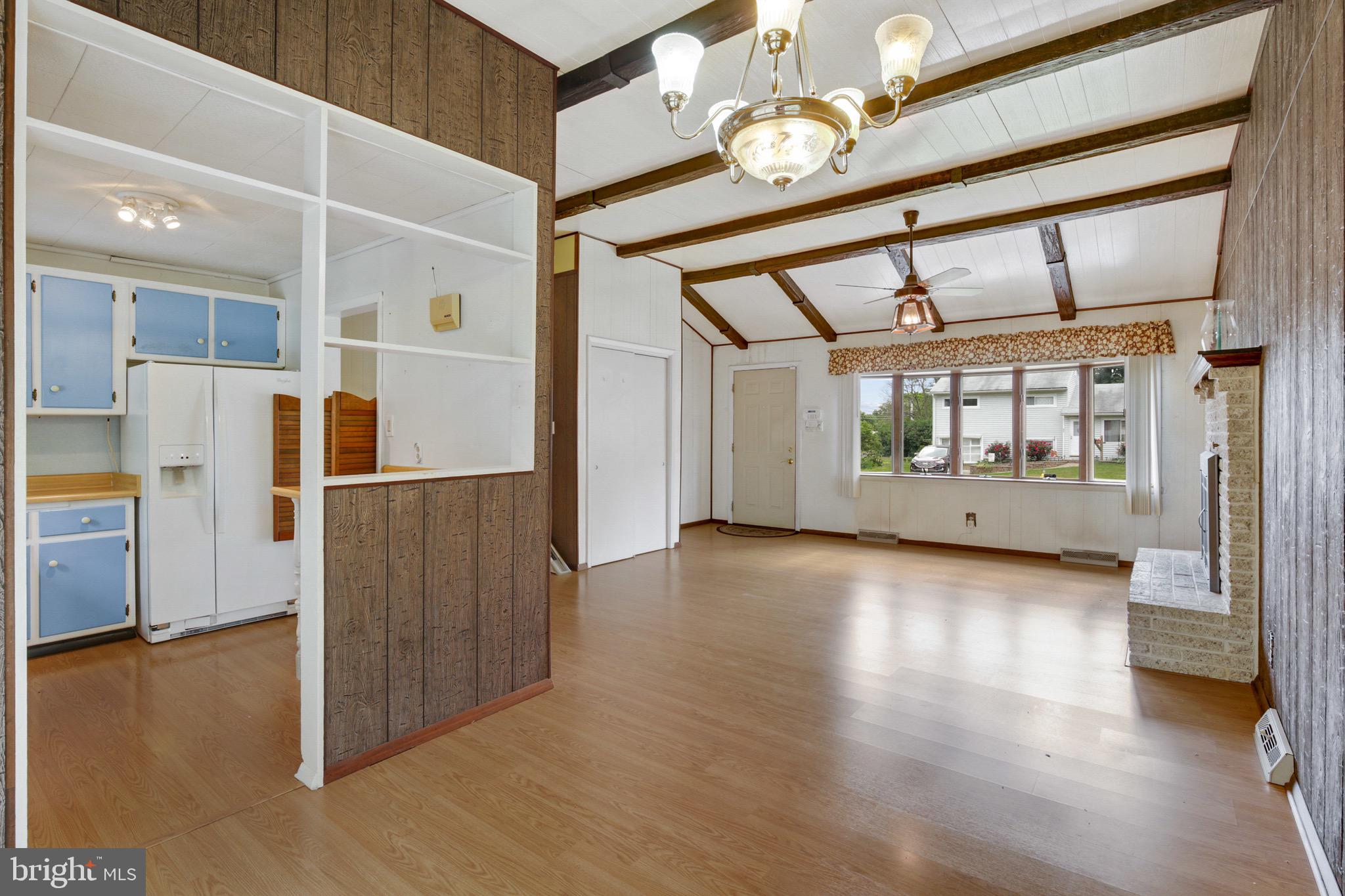 ABERDEEN HILLS - Residential