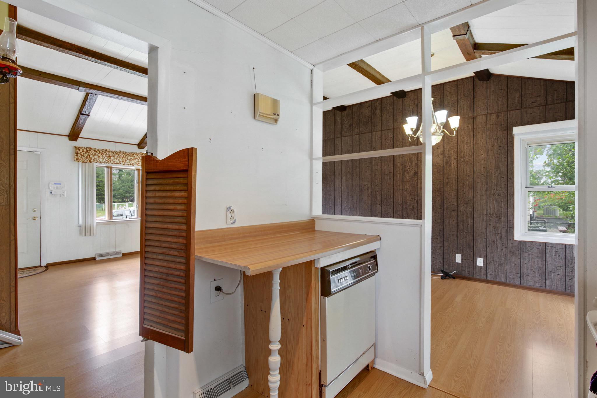 ABERDEEN HILLS - Residential