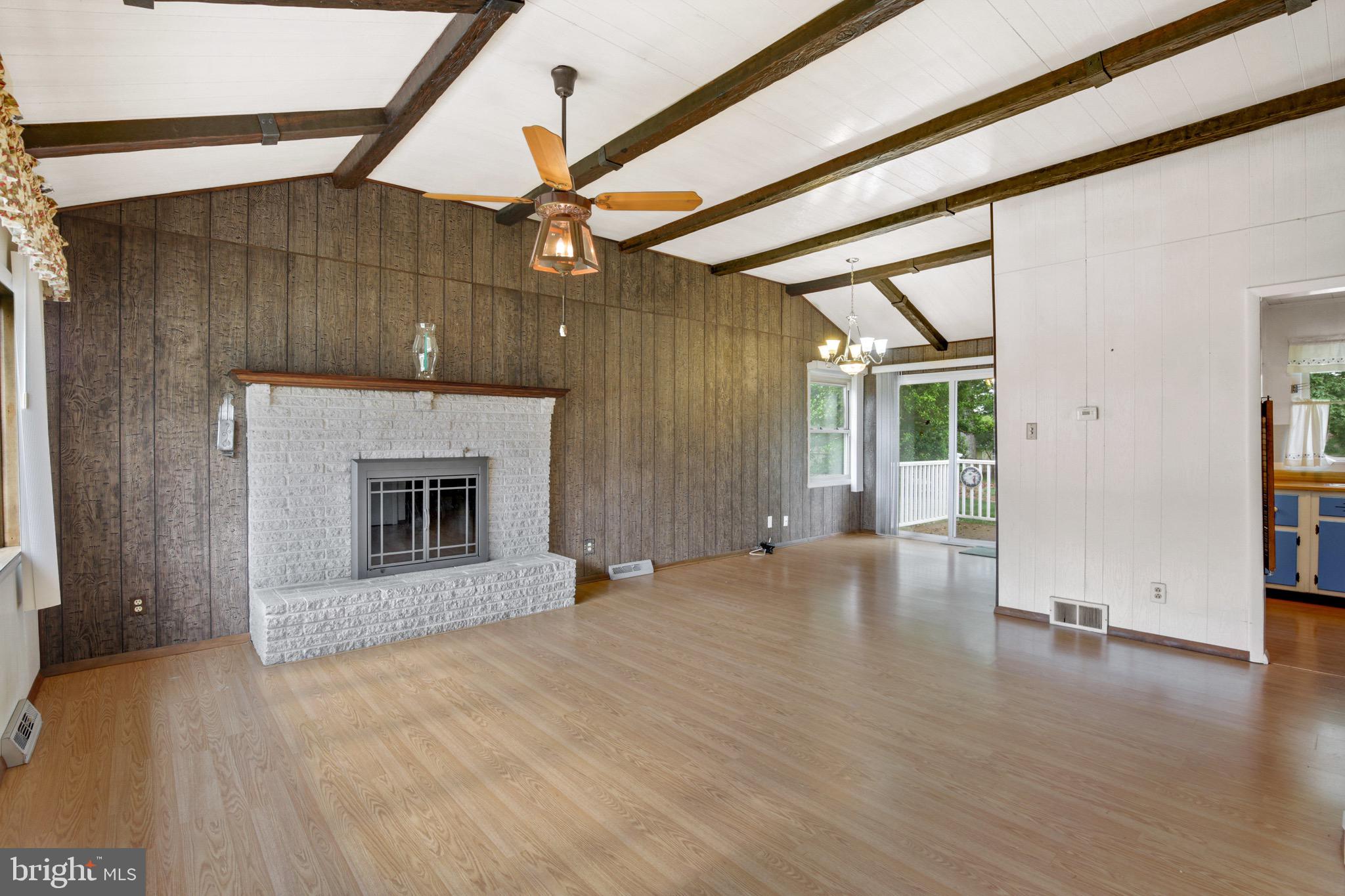 ABERDEEN HILLS - Residential