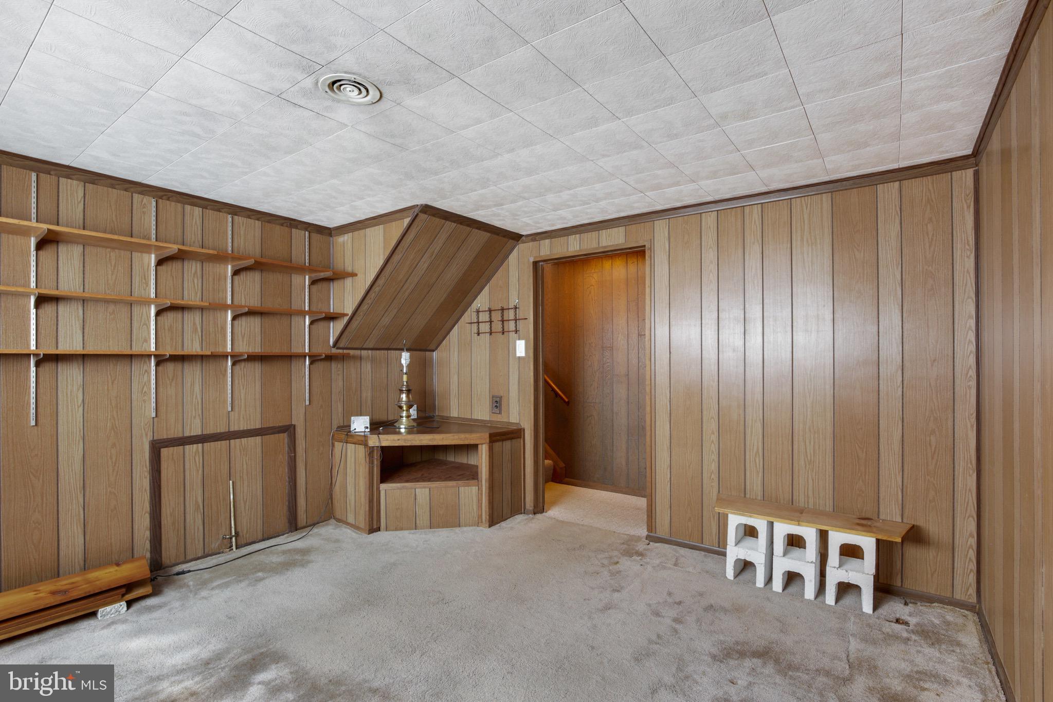 ABERDEEN HILLS - Residential