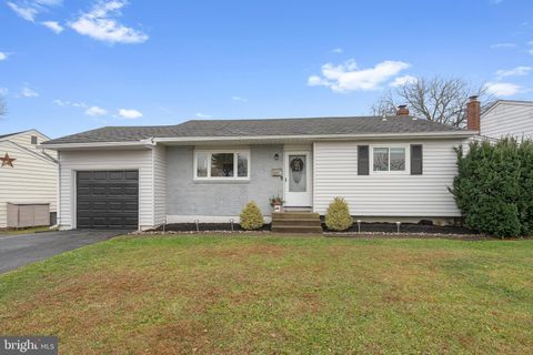 2187 DRURY LANE BETHLEHEM PA 18018