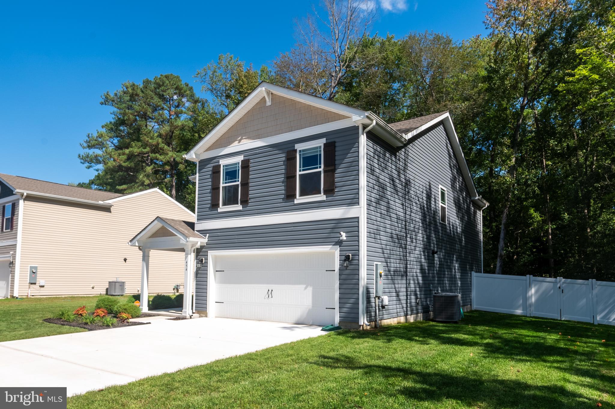 454 CURRANT CIRCLE