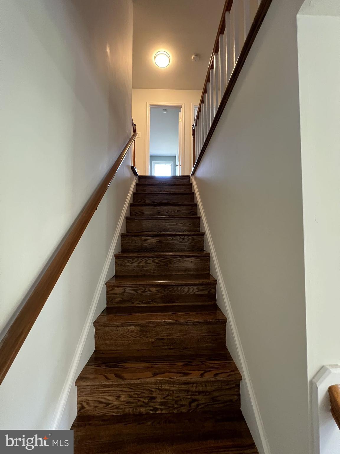 WALNUT HILL - Residential