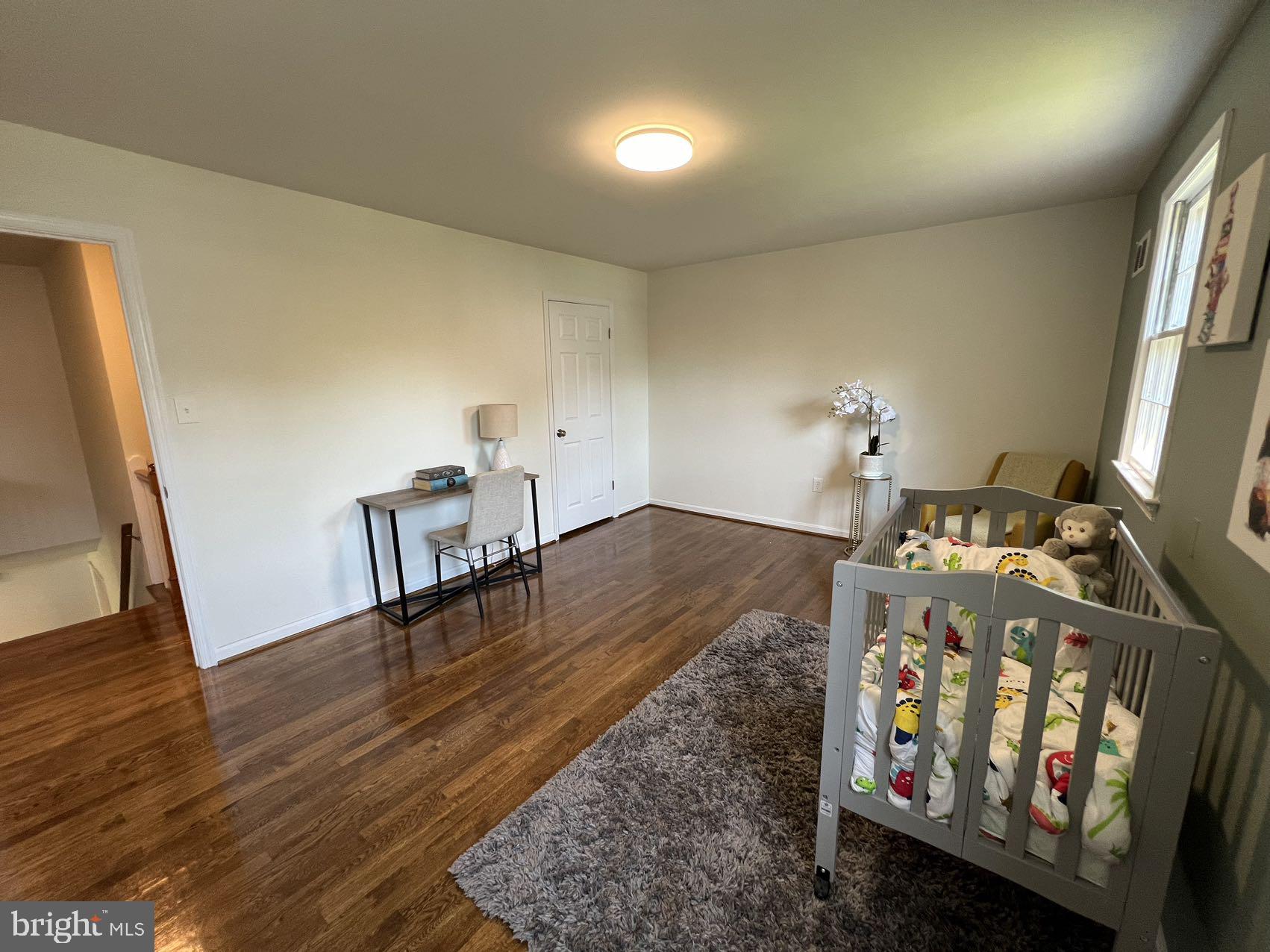 WALNUT HILL - Residential