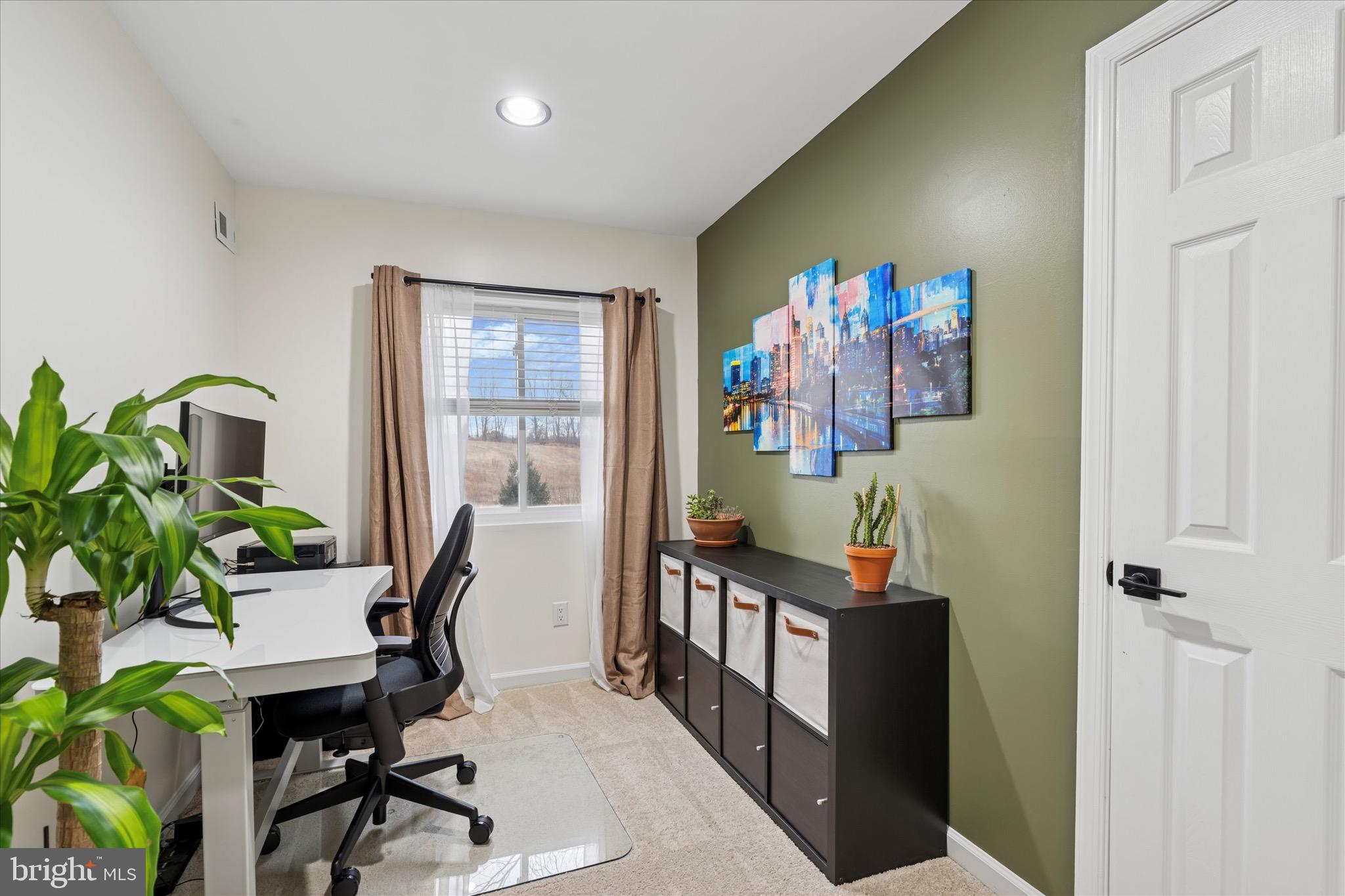 THE MEADOWS - Residential