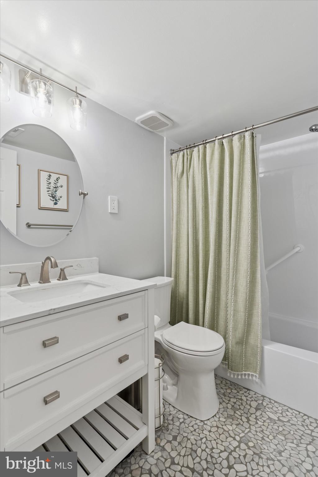 THE MEADOWS - Residential