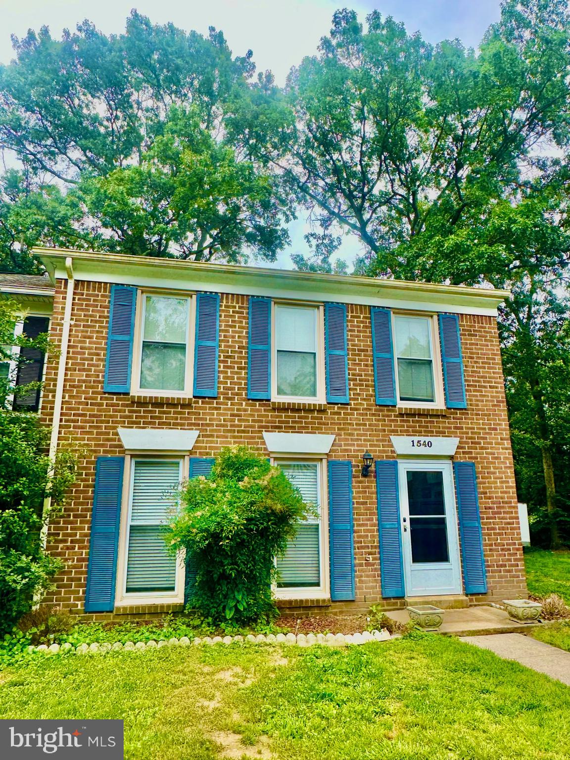 1540 BRYAN COURT