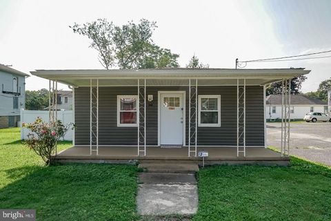 542 N BROADWAY DEEPWATER NJ 08023