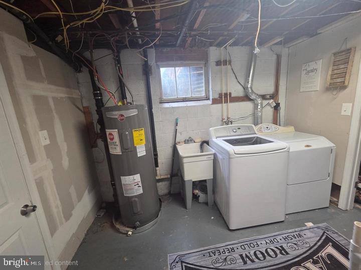 ORANGE HUNT ESTATES - Residential