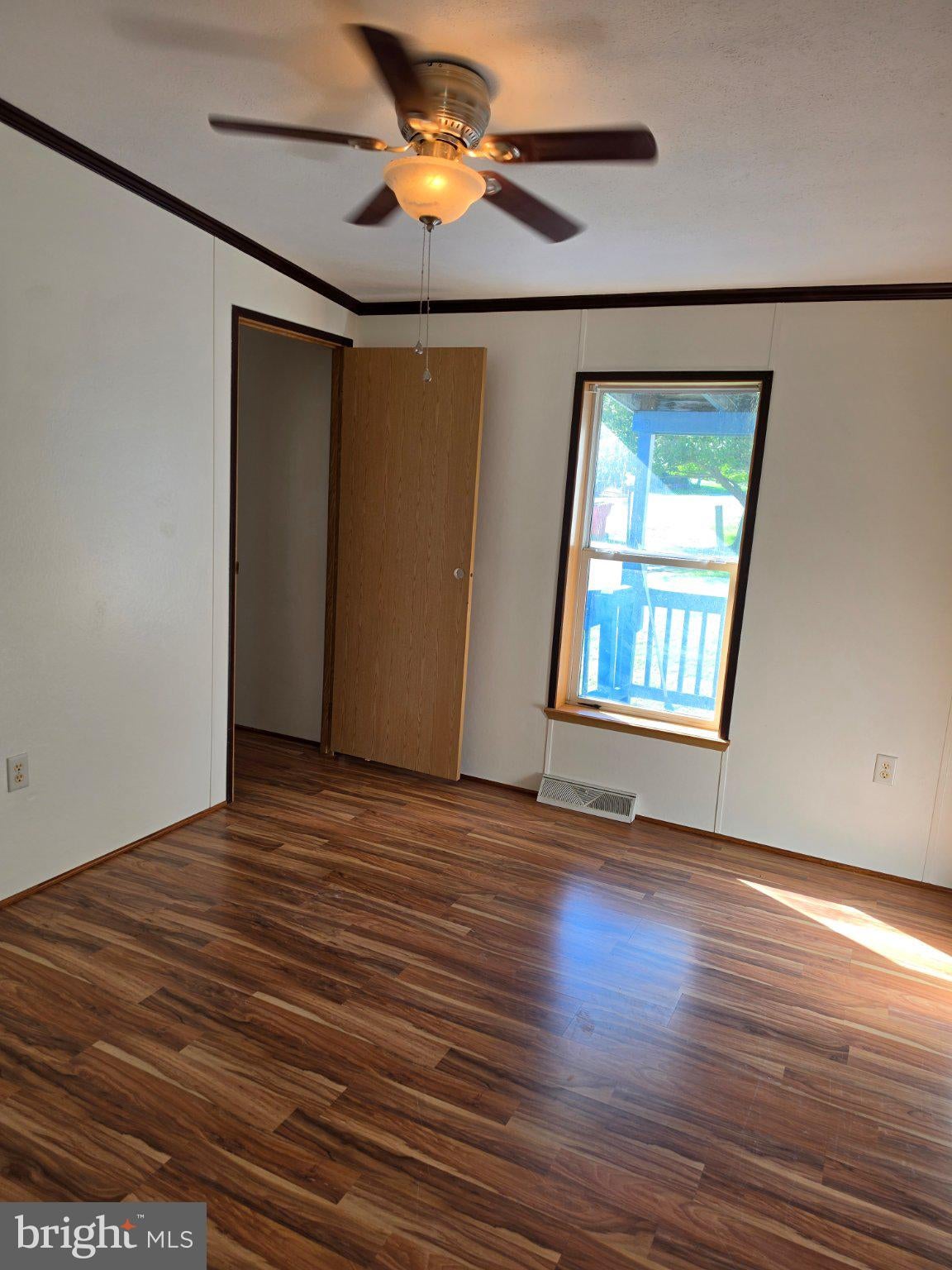 14 ROBIN DRIVE
