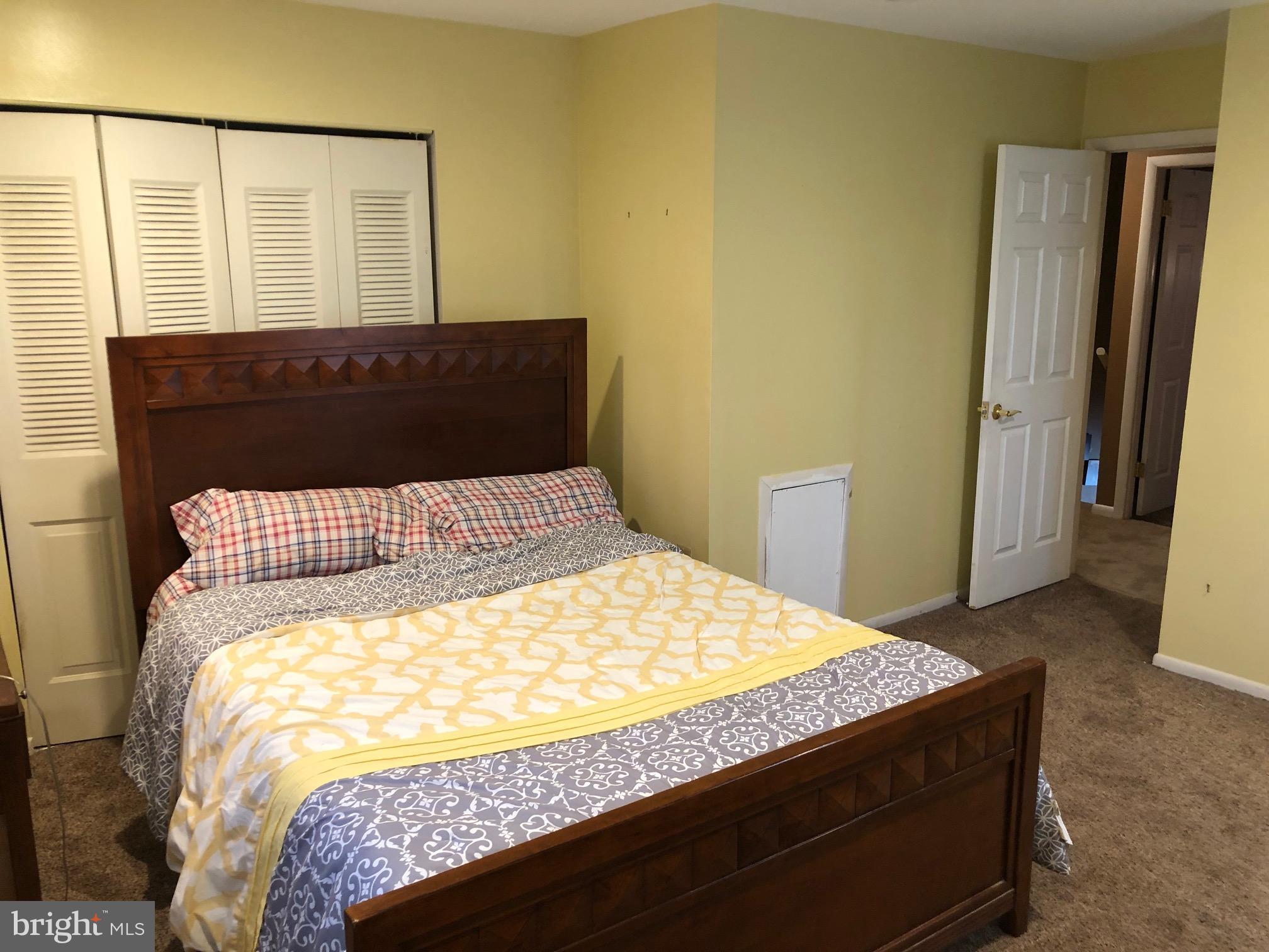 GREEN WILLOW RUN - Residential