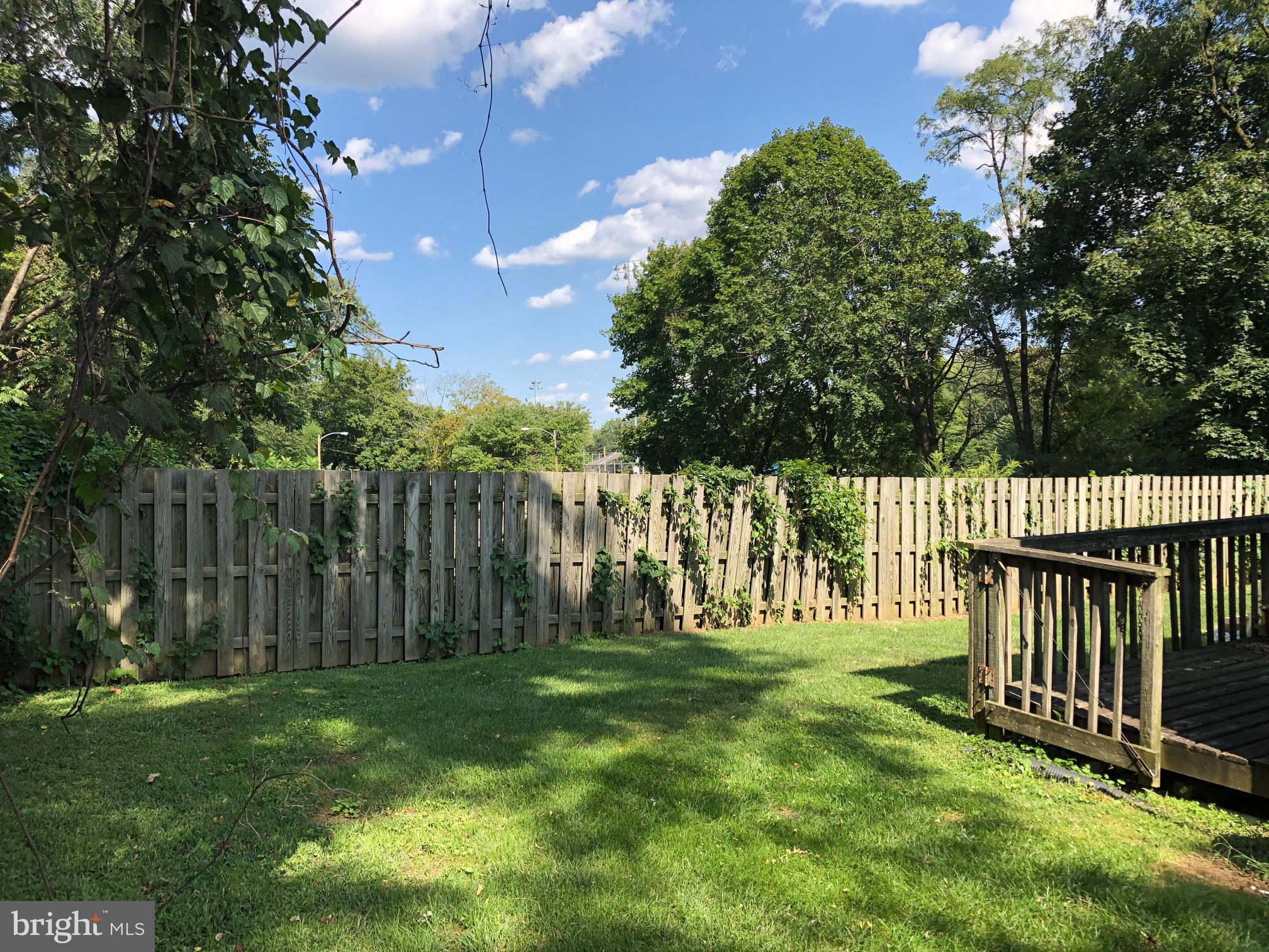 GREEN WILLOW RUN - Residential