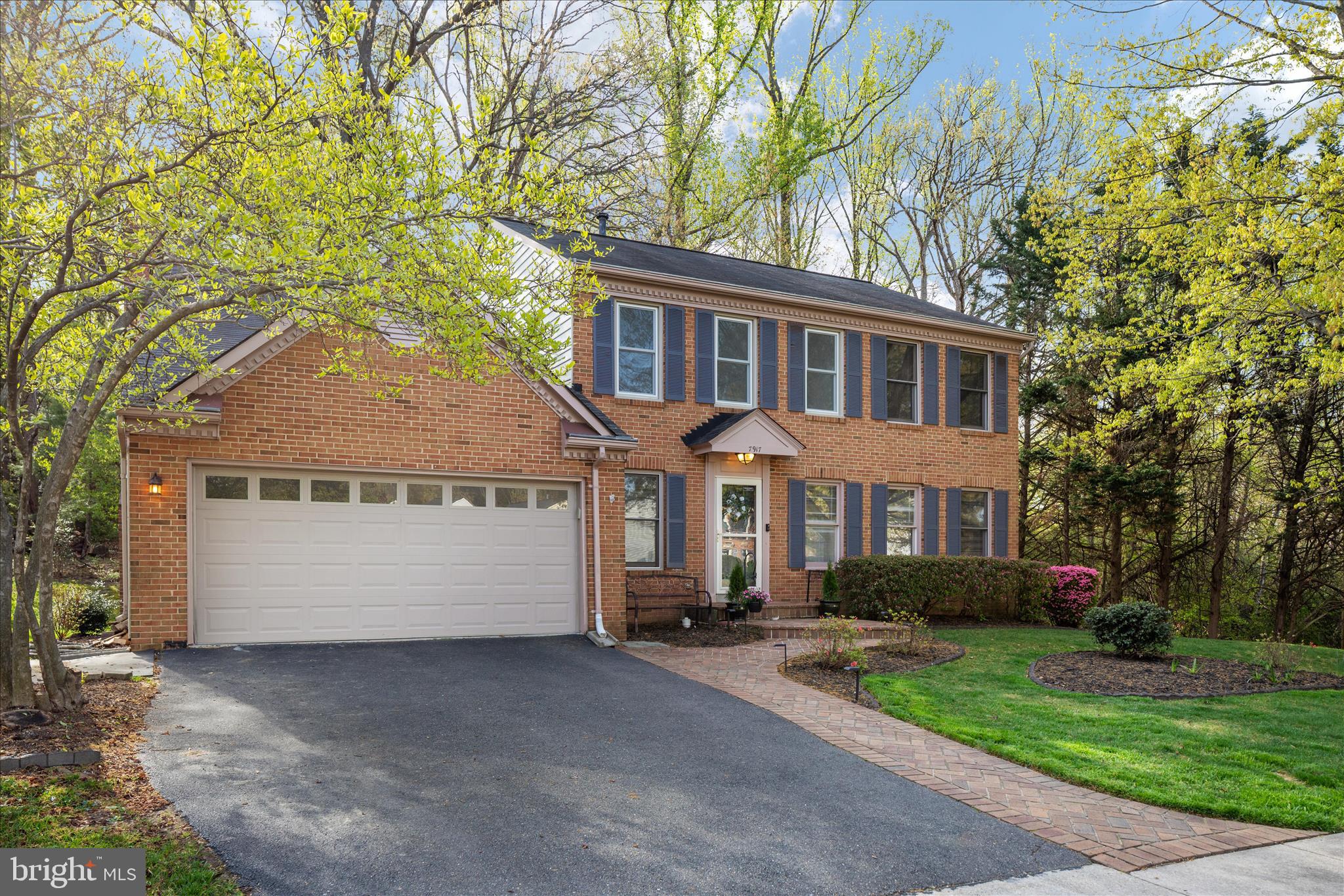 DONEGAL OAKS - Residential