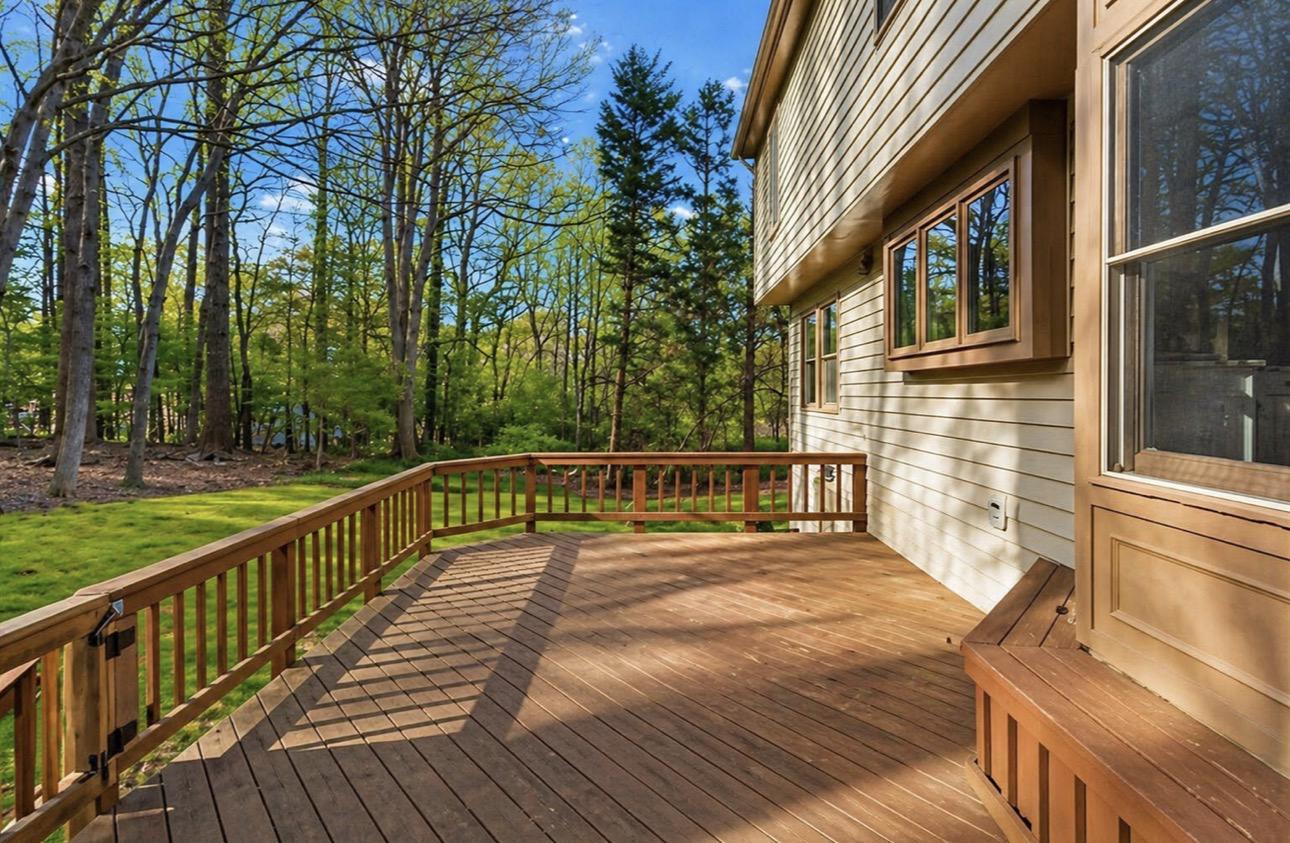 DONEGAL OAKS - Residential