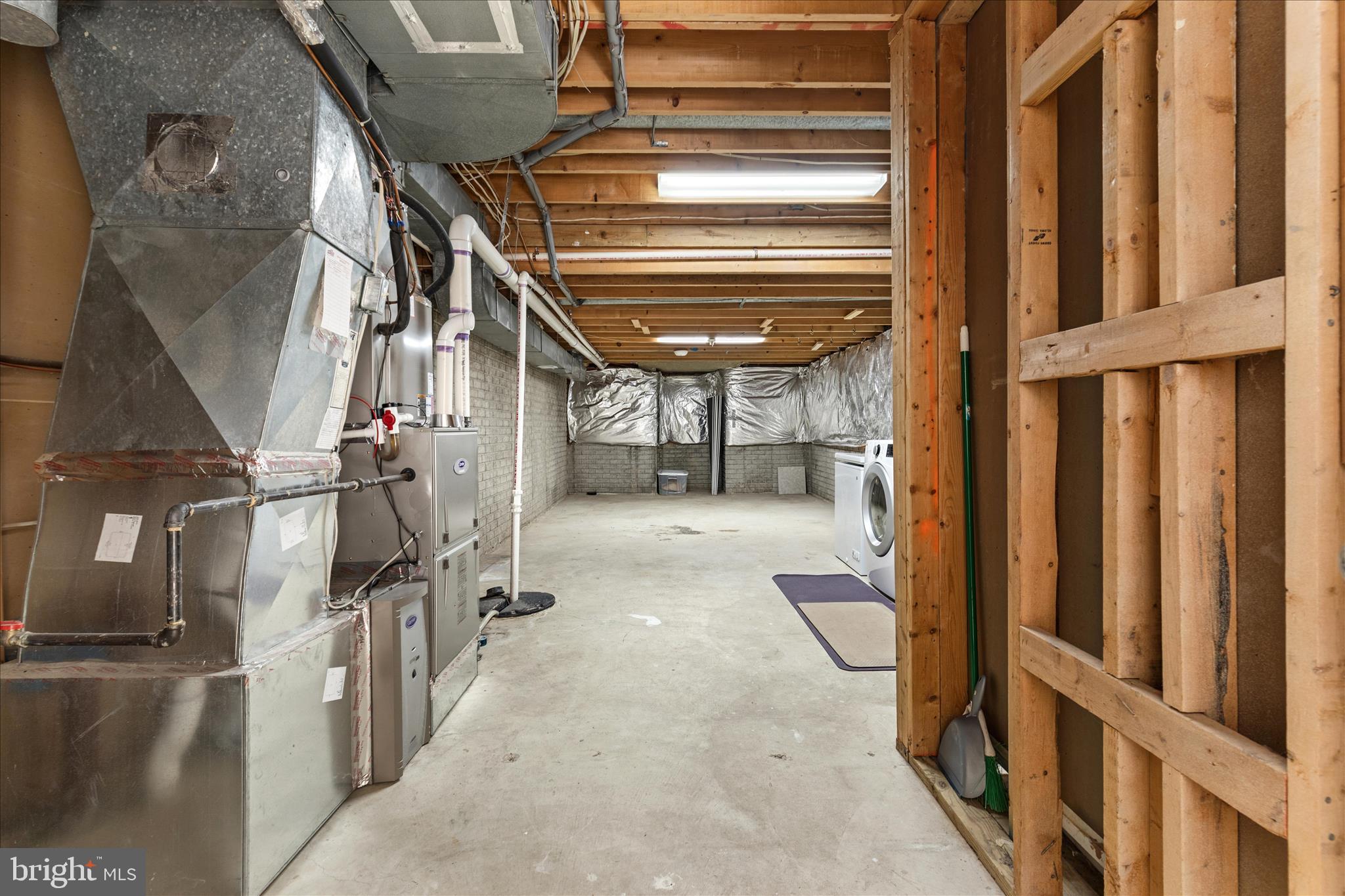 DONEGAL OAKS - Residential