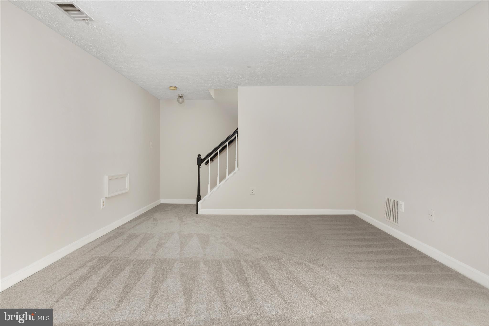 DONEGAL OAKS - Residential