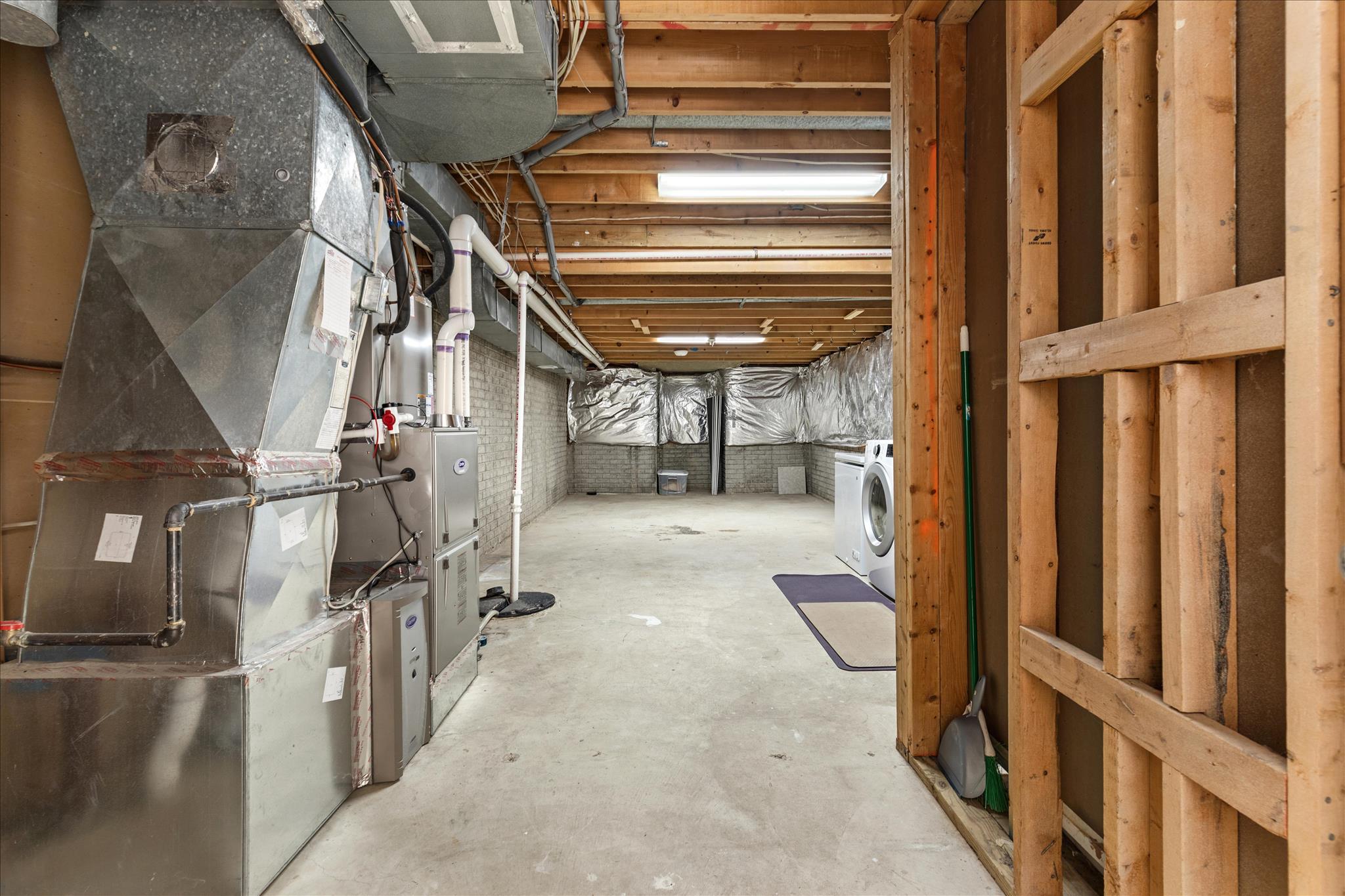 DONEGAL OAKS - Residential