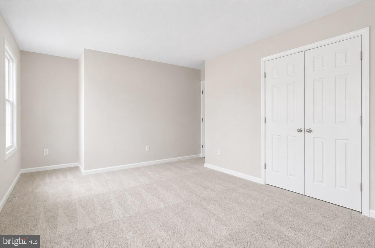 DONEGAL OAKS - Residential