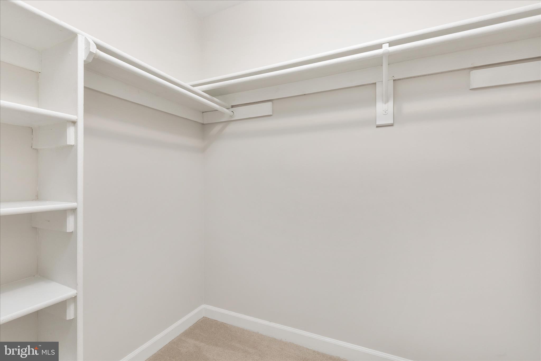 DONEGAL OAKS - Residential