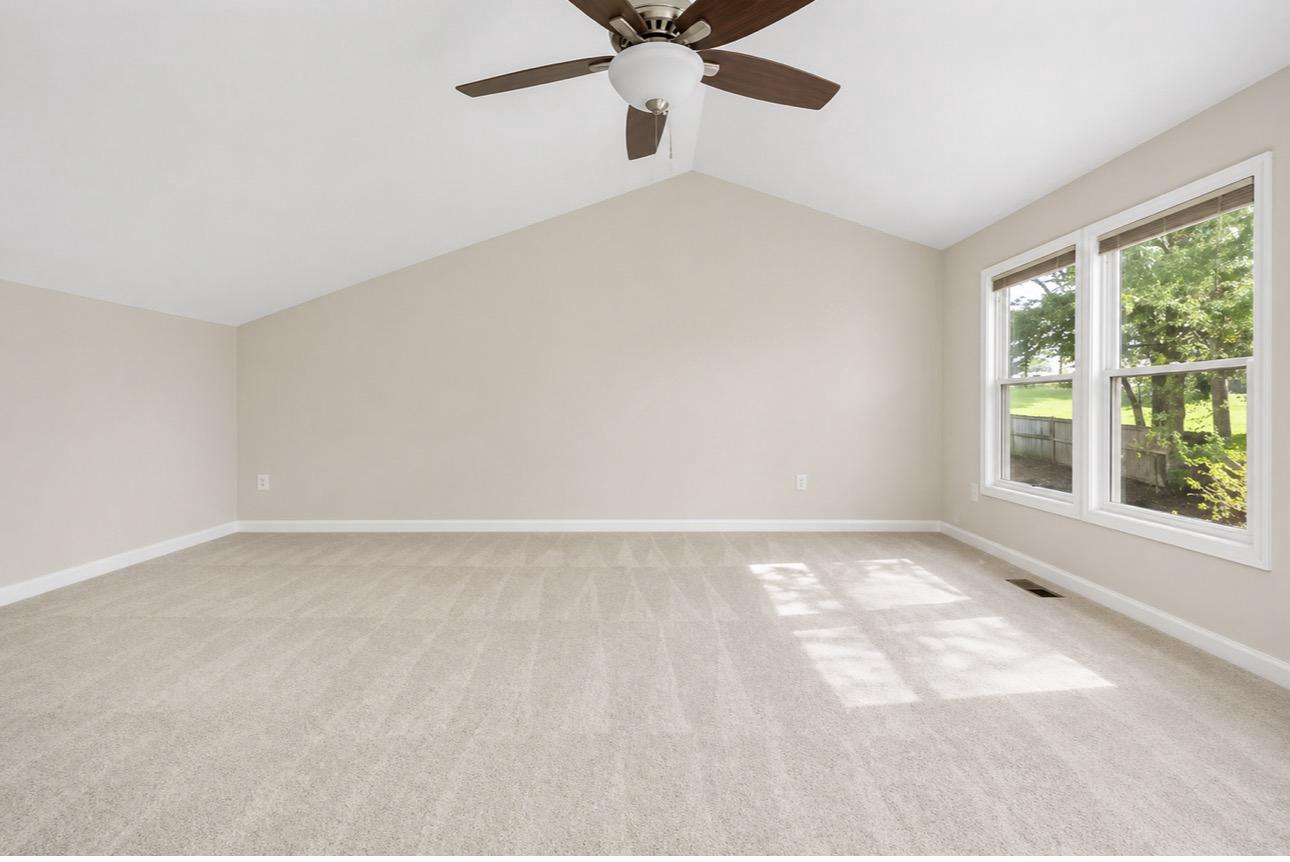 DONEGAL OAKS - Residential