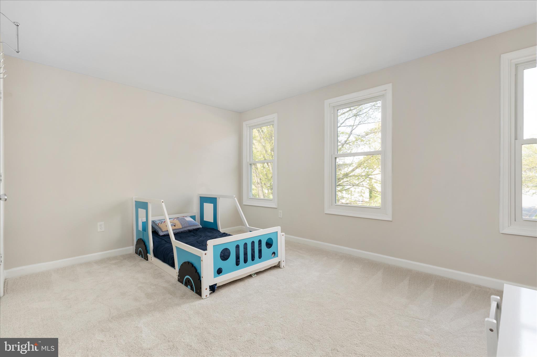 DONEGAL OAKS - Residential