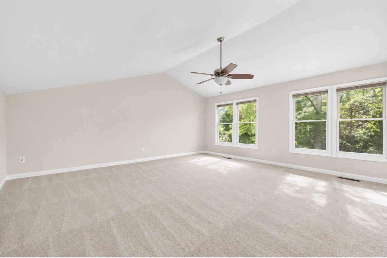 DONEGAL OAKS - Residential