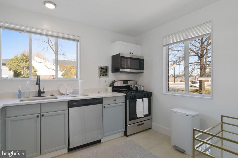 4206 WASHINGTON BOULEVARD