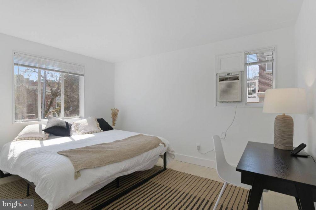 4206 WASHINGTON BOULEVARD